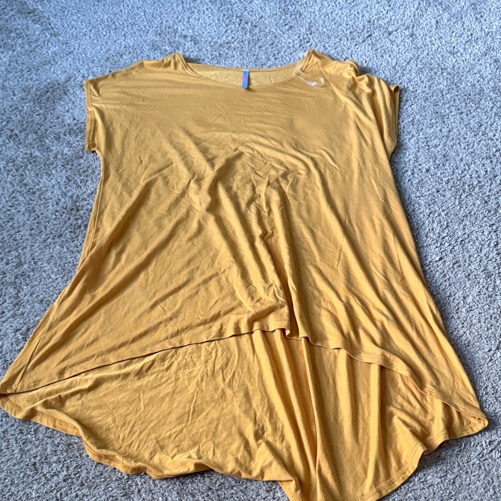 Azules Mustard Asymmetrical Short Sleeve Top